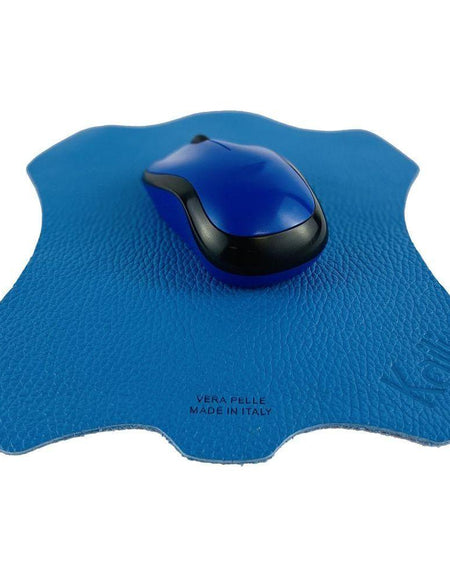 K0001OB | Tappetino per Mouse Made in Italy in Vera Pelle pieno fiore, grana dollaro - Colore Azzurro - Dimensioni: cm 20 x 23 - Confezione: Sacchetto tubolare Tnt-1