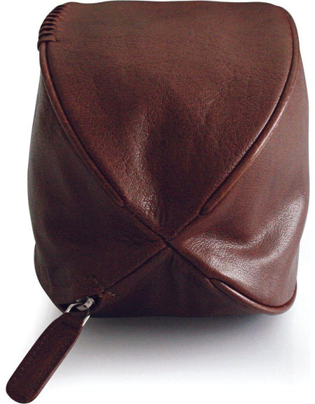 K0011BB | Beauty Case "Palla da Rugby" in Vera Pelle - Colore: Testa Moro - Elastico interno ferma flaconi - Chiusura con lampo - Dimensioni: cm 35 x 14 x 14- Confezione: Sacchetto Tnt-1
