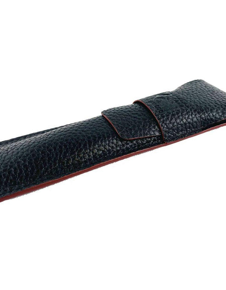 K0028AB | Custodia per Penne in Vera Pelle pieno fiore, grana dollaro - Colore Nero con bordi Rossi - Dimensioni: cm 4,5 x 16,5 x 1 - Confezione: Sacchetto Tnt-0