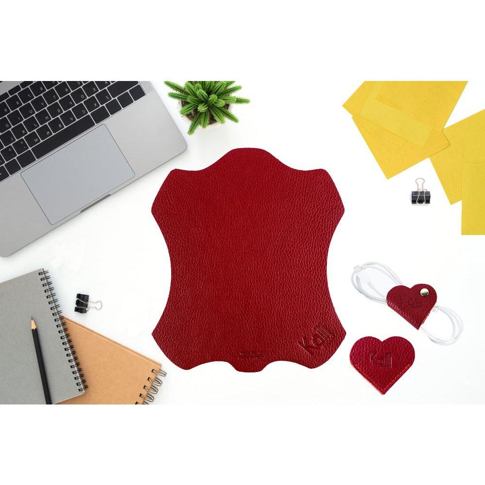 K0038VB | Segnalibro Cuore Made in Italy in Vera Pelle pieno fiore, grana dollaro - Colore Rosso - Dimensioni: cm 6 x 5,5 x 0,5 - Confezione: Gift Box rigido fondo/coperchio-2