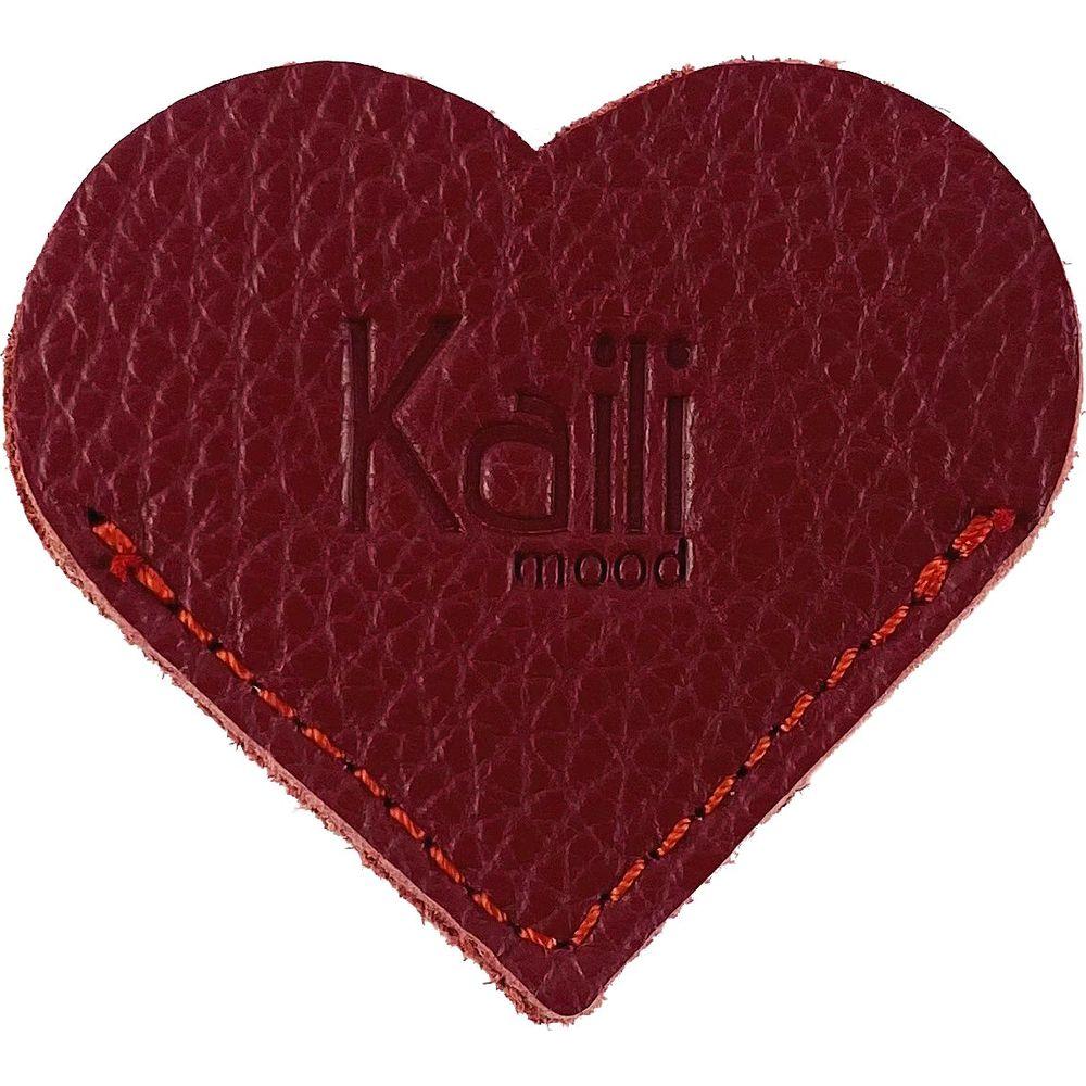 K0038VB | Segnalibro Cuore Made in Italy in Vera Pelle pieno fiore, grana dollaro - Colore Rosso - Dimensioni: cm 6 x 5,5 x 0,5 - Confezione: Gift Box rigido fondo/coperchio-0