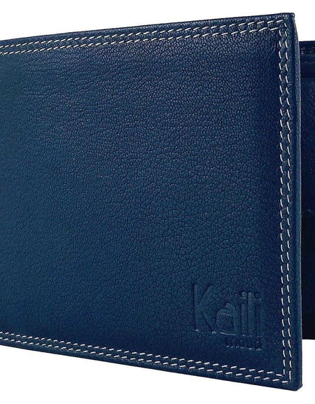 K10203DB | Portafogli Uomo in Vera Pelle pieno fiore, con leggera grana. Colore Blu. Tasca p/monete. Dimensioni da chiuso: cm 12,5 x 9,3 x 1. Confezione: Gift Box rigido fondo/coperchio-1