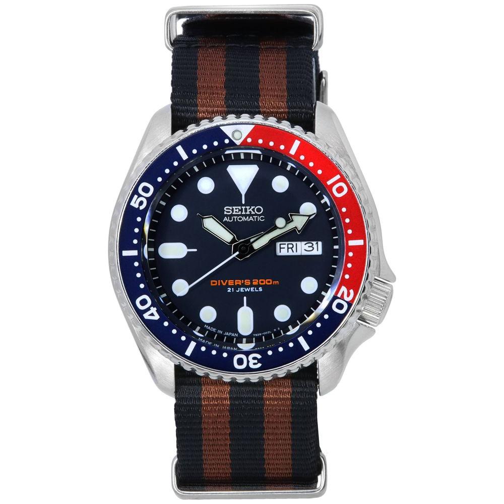 Seiko Men's Blue Dial Automatic Diver's Watch SKX009J1-var-NATO22 - Stainless Steel Case, Rubber Strap, 200m Water Resistance