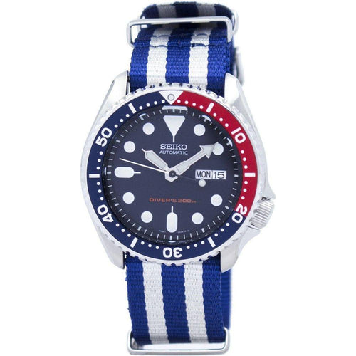 Load image into Gallery viewer, Seiko Men&#39;s SKX009K1-var-NATO2 Stainless Steel Automatic Diver&#39;s Watch with Blue White NATO Strap
