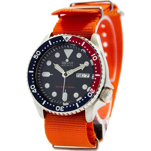 Load image into Gallery viewer, Seiko Men&#39;s SKX009K1-var-NATO7 Automatic Diver&#39;s 200M Watch with Orange NATO Strap - Dark Blue Dial, Red and Blue Bezel

