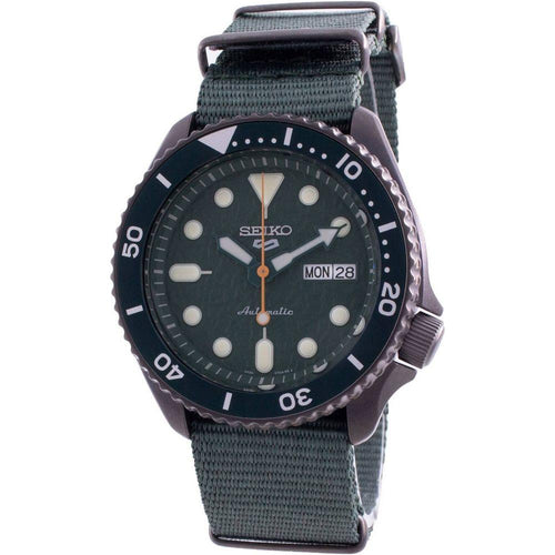 Load image into Gallery viewer, Seiko 5 Sports Sense Style Automatic SRPD77 Watch
