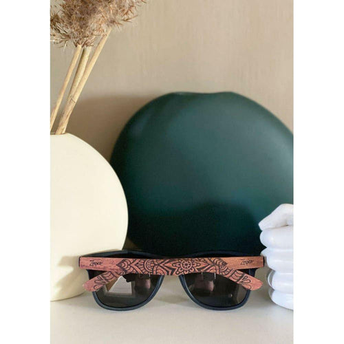 Load image into Gallery viewer, Eyewood | Engraved wooden sunglasses - Mandala - Black - 
