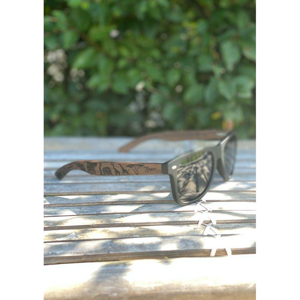 Eyewood | Engraved wooden sunglasses - Safari - Black - 