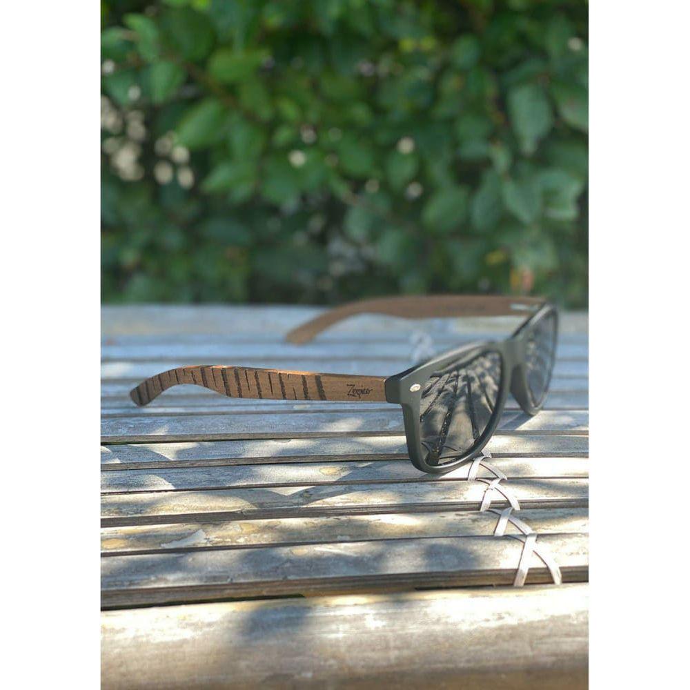 Eyewood | Engraved wooden sunglasses - Untamed - Black - 