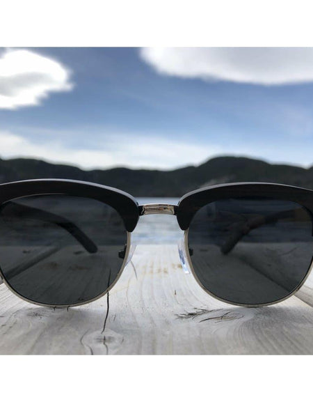 Layback Shades Timber Round Designer Sunglasses - Unisex 